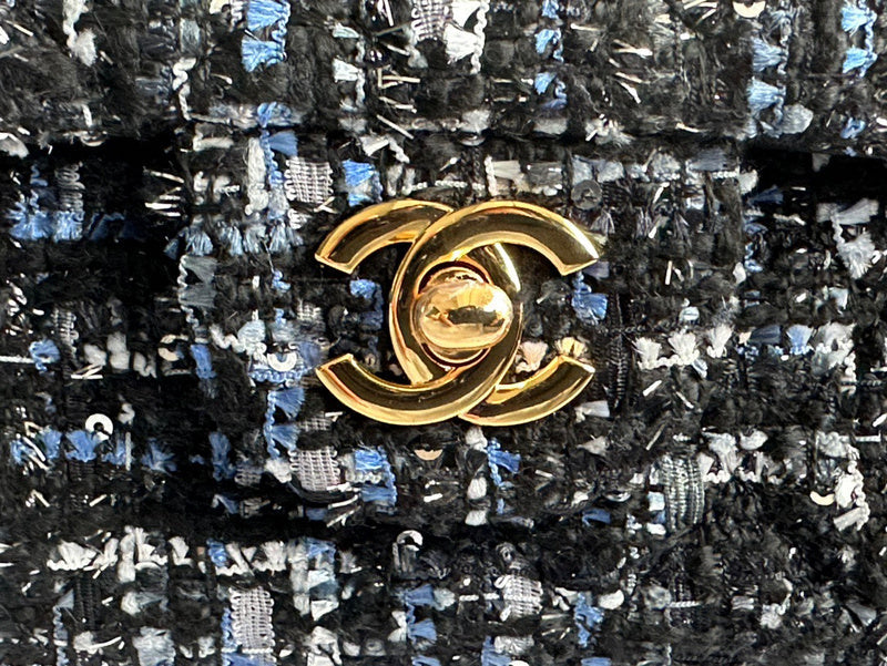 Anum Bags Detail