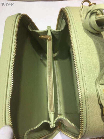 Anum Bags Detail