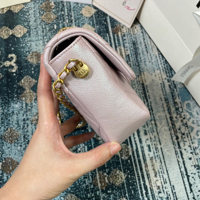 Anum Bags Detail