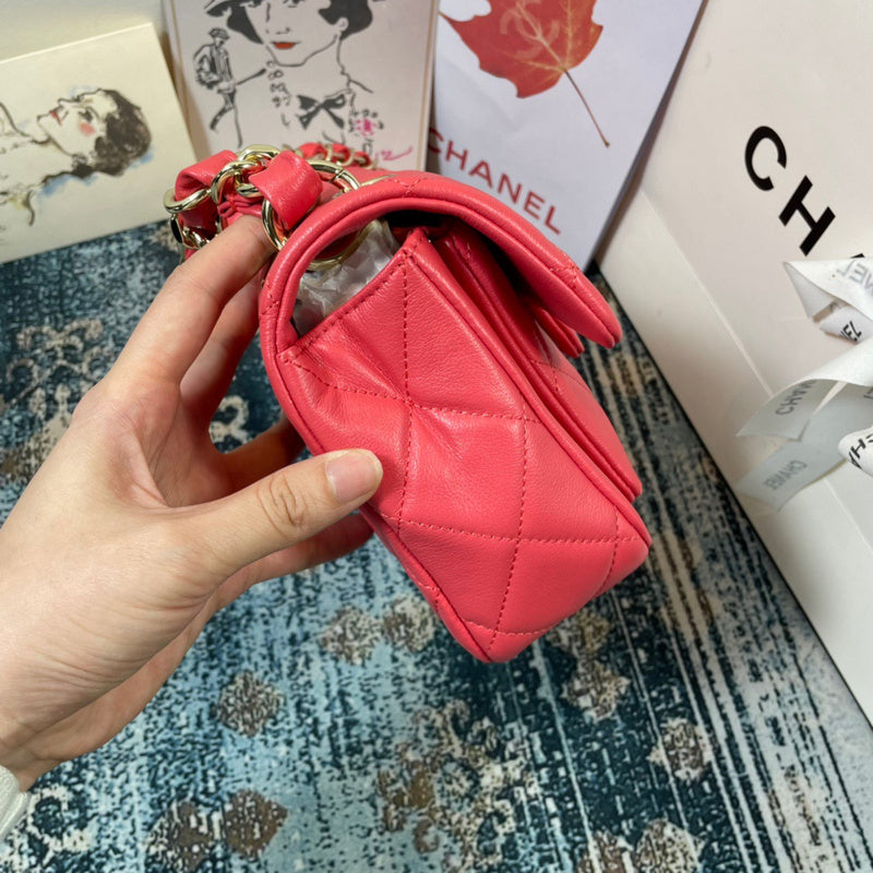 Anum Bags Detail