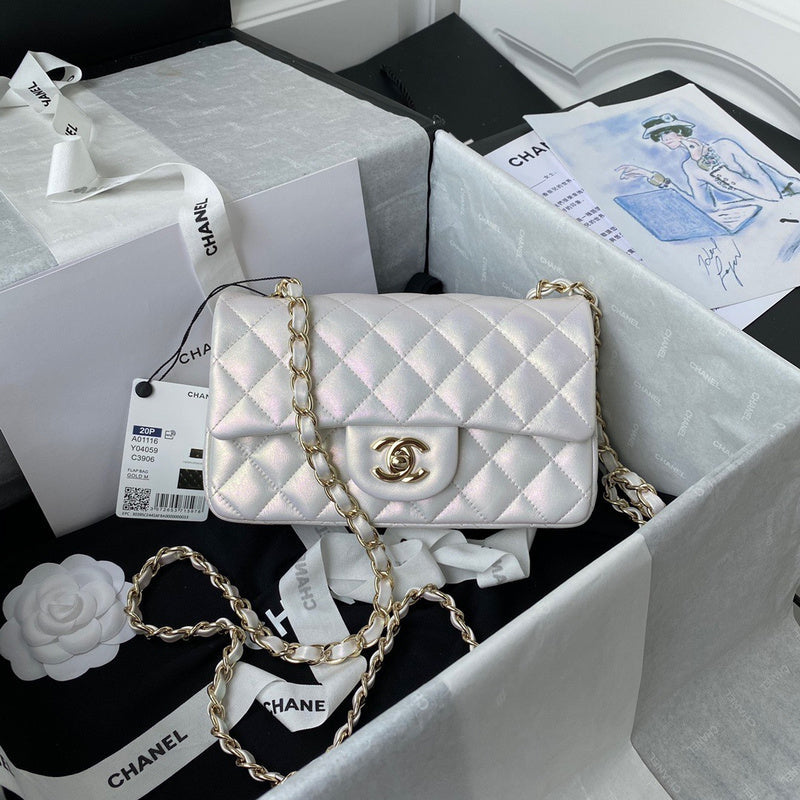 Anum Bags Detail