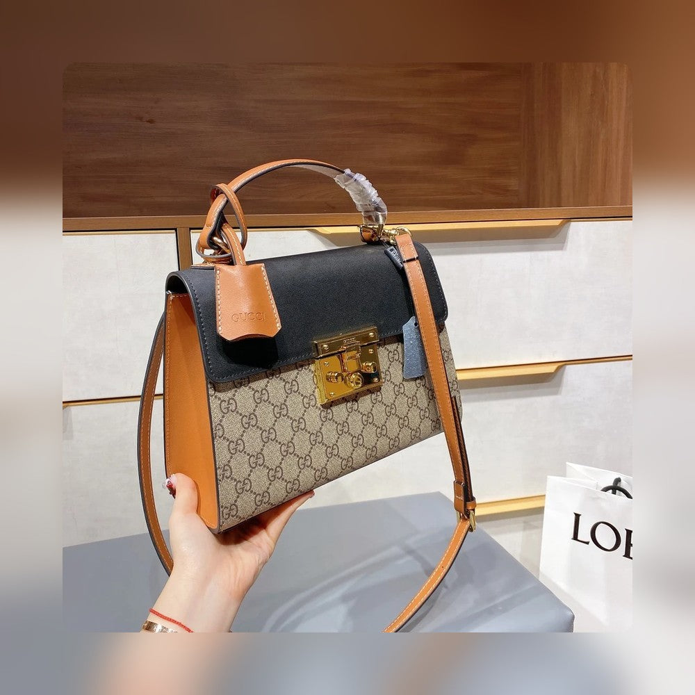 Anum Bags Detail
