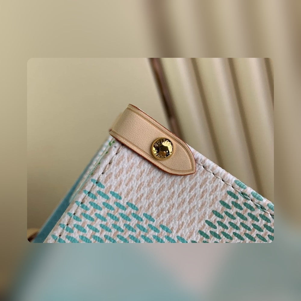 Anum Bags ln Luxury Bag --56145