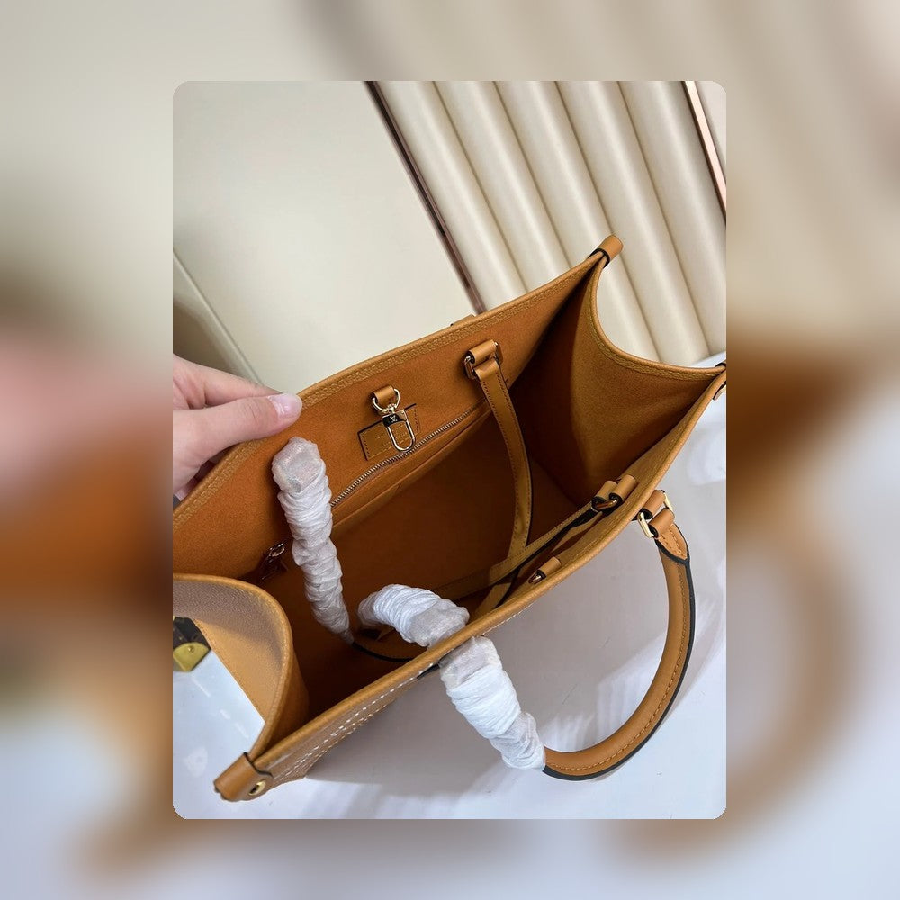 Anum Bags ln Luxury Bag --56481