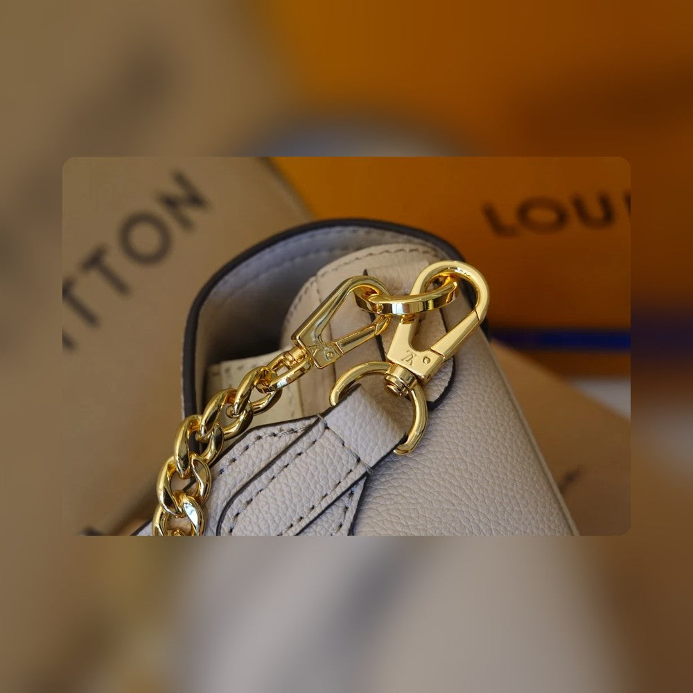 Anum Bags ln Luxury Bag --57986
