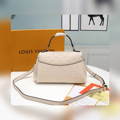 Anum Bags Detail