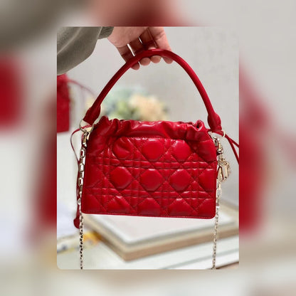 Anum Bags Detail
