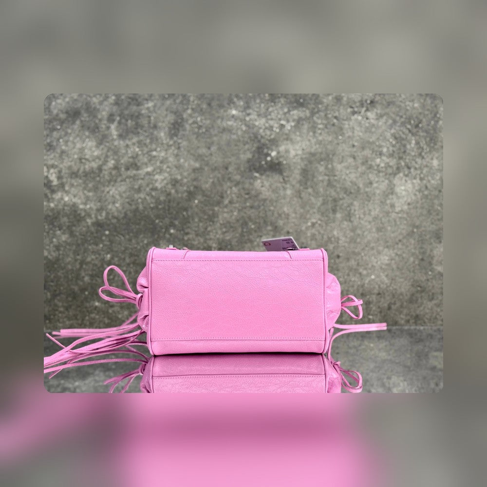 new-luxury-designer-bags-nm24379