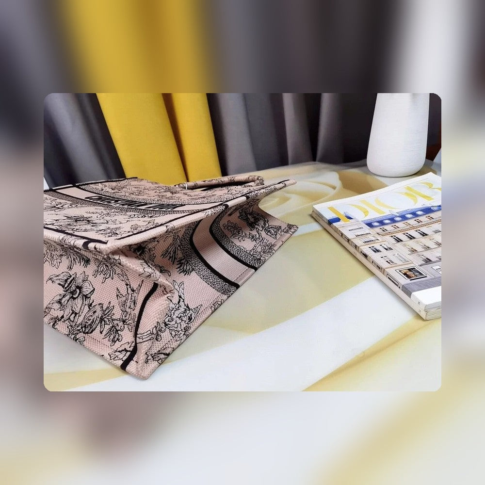 Anum Bags Detail