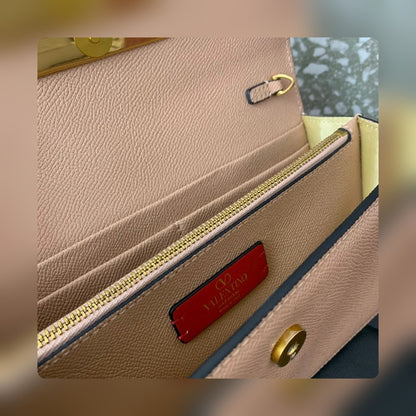 Anum Bags - High-Quality Designer Products for You - AFFORDABLE LUXURY BAGS - 5607