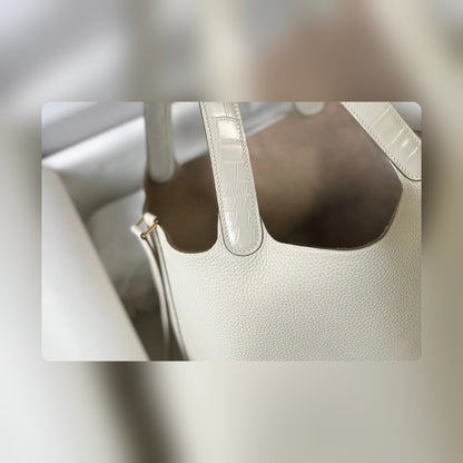 new-luxury-designer-bags-nm23465