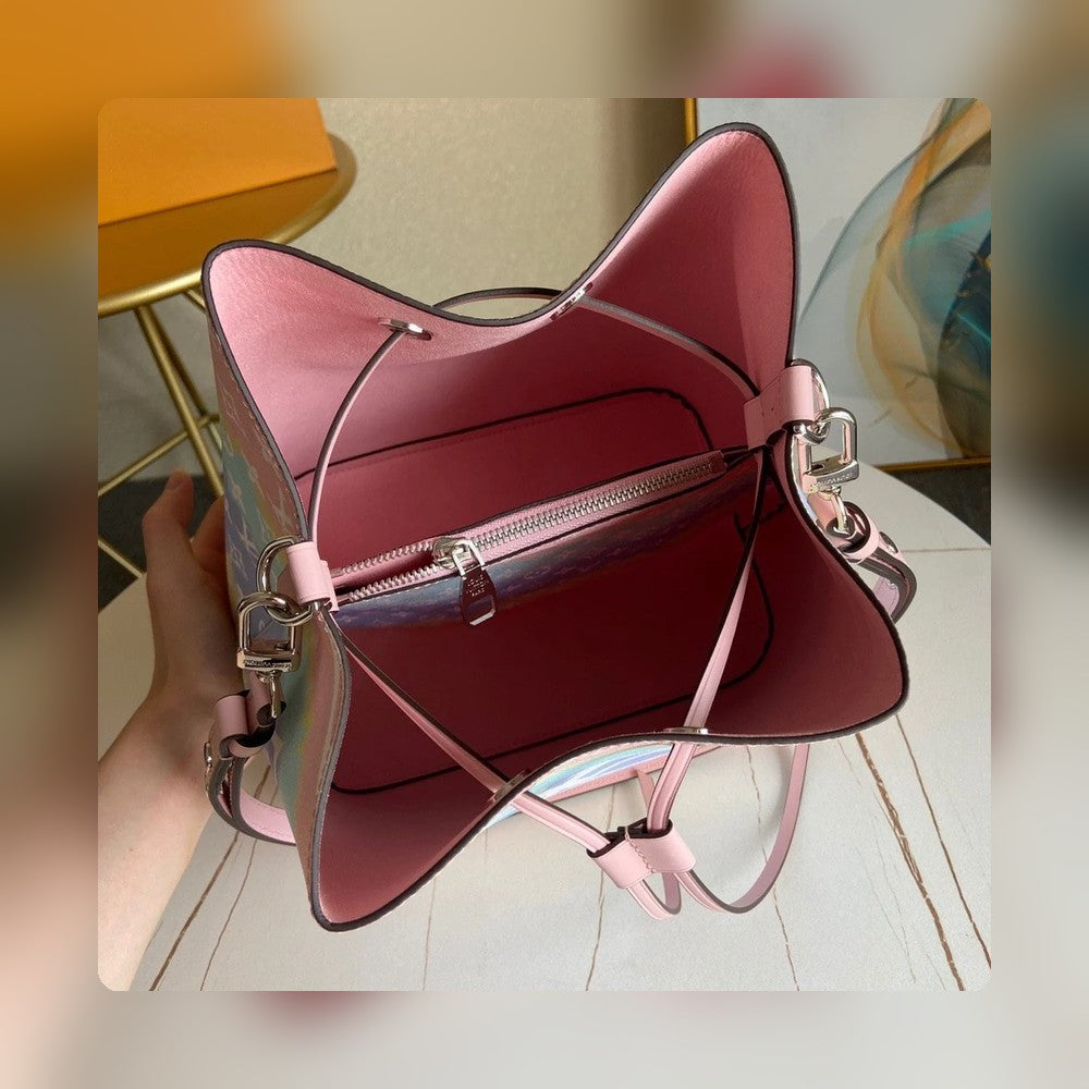 Anum Bags Detail