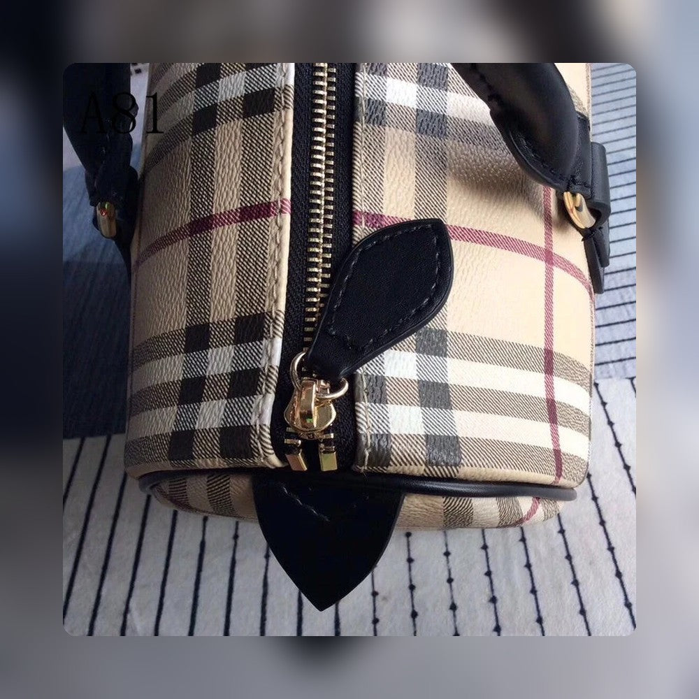 Anum Bags Detail