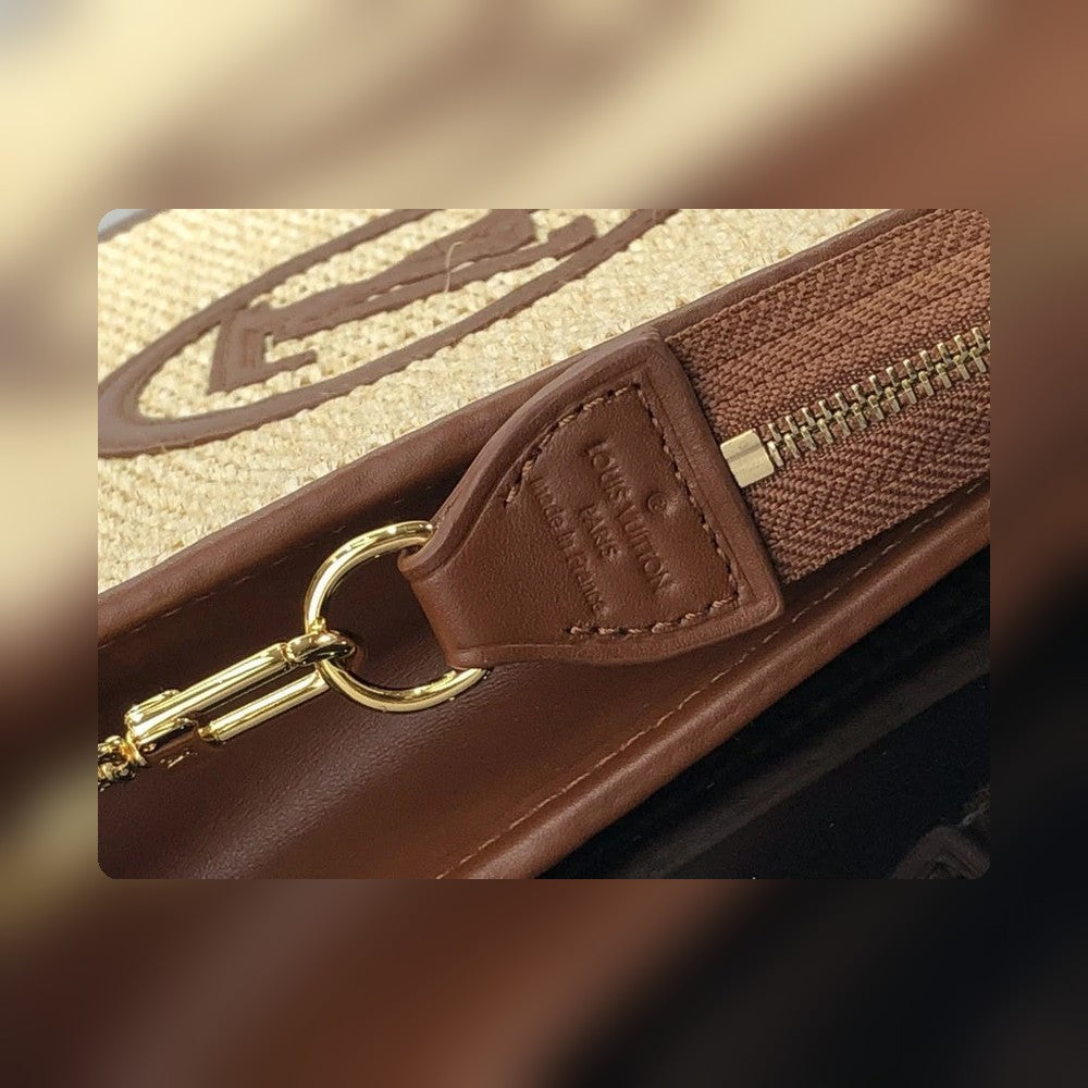 Anum Bags Detail