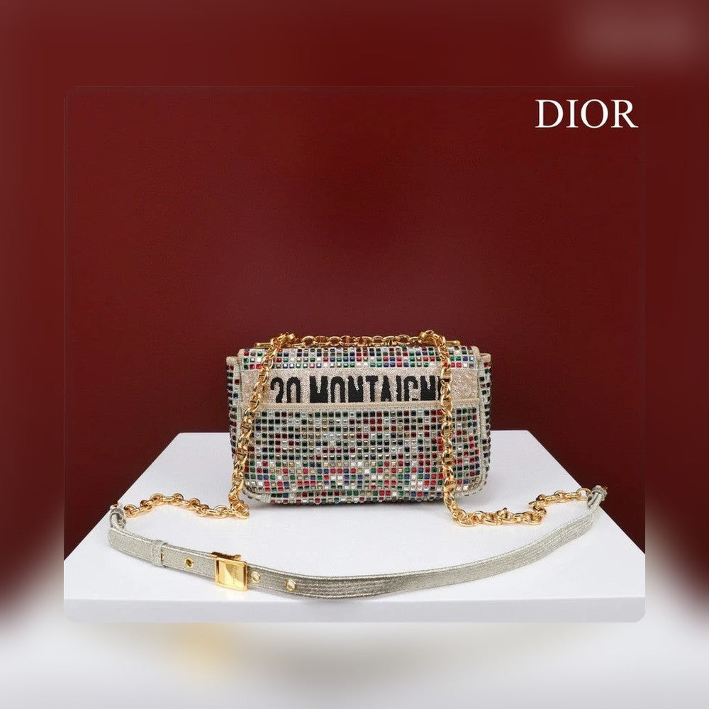 Anum Bags Detail
