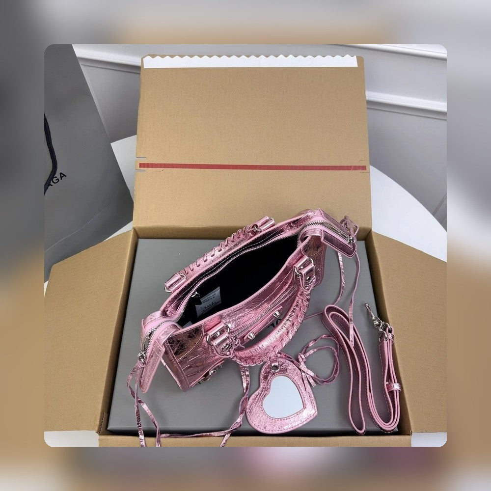 new-luxury-designer-bags-nm24052