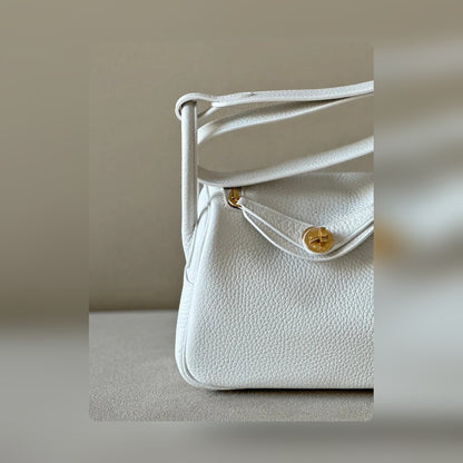 new-luxury-designer-bags-nm23883