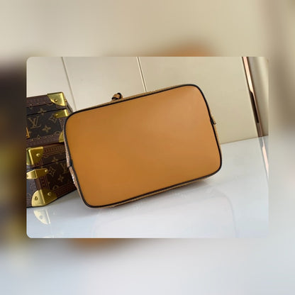 Anum Bags ln Luxury Bag --56843