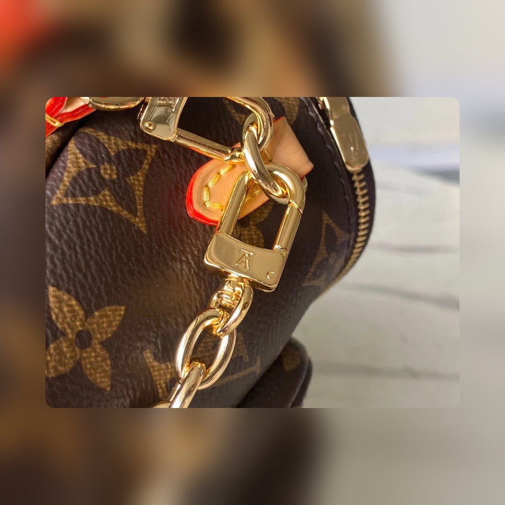 Anum Bags Detail
