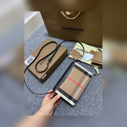 Anum Bags - High-Quality Designer Products for You - AFFORDABLE LUXURY BAGS - 17410