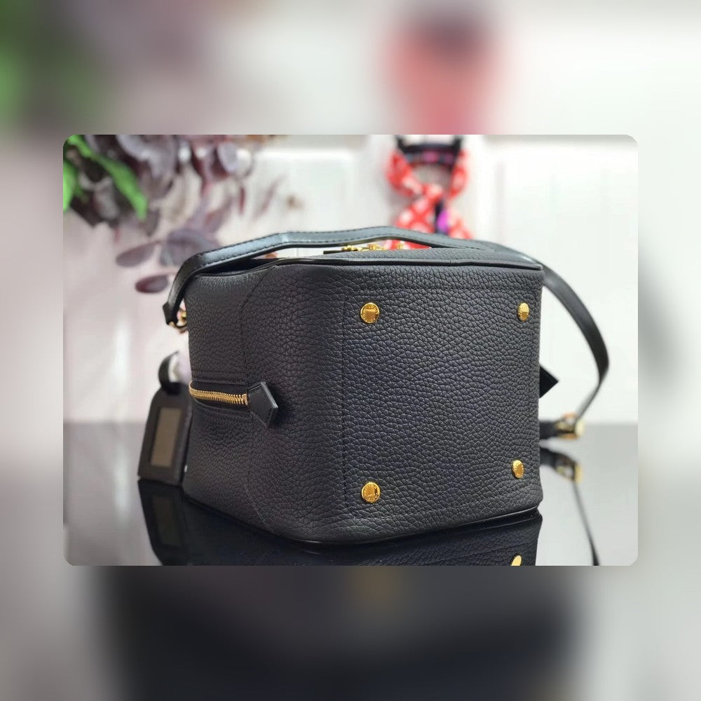 Anum Bags - DESIGNER BAGS FOR WOMEN - AFFORDABLE LUXURY BAGS - 4020