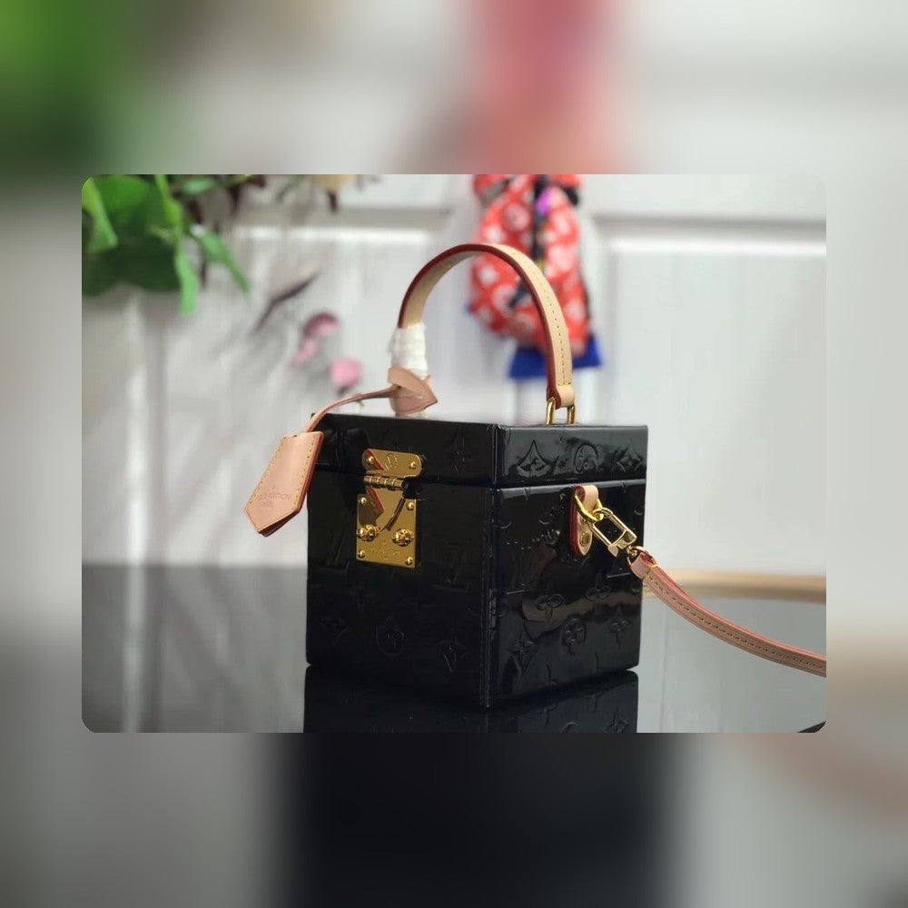 Anum Bags - High-Quality Designer Products for You - AFFORDABLE LUXURY BAGS - 4019