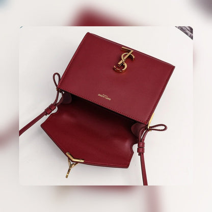 Anum Bags Detail
