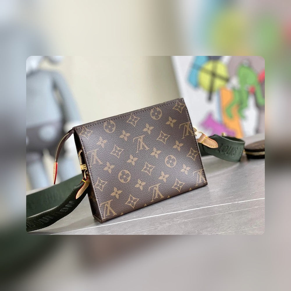 Anum Bags Detail