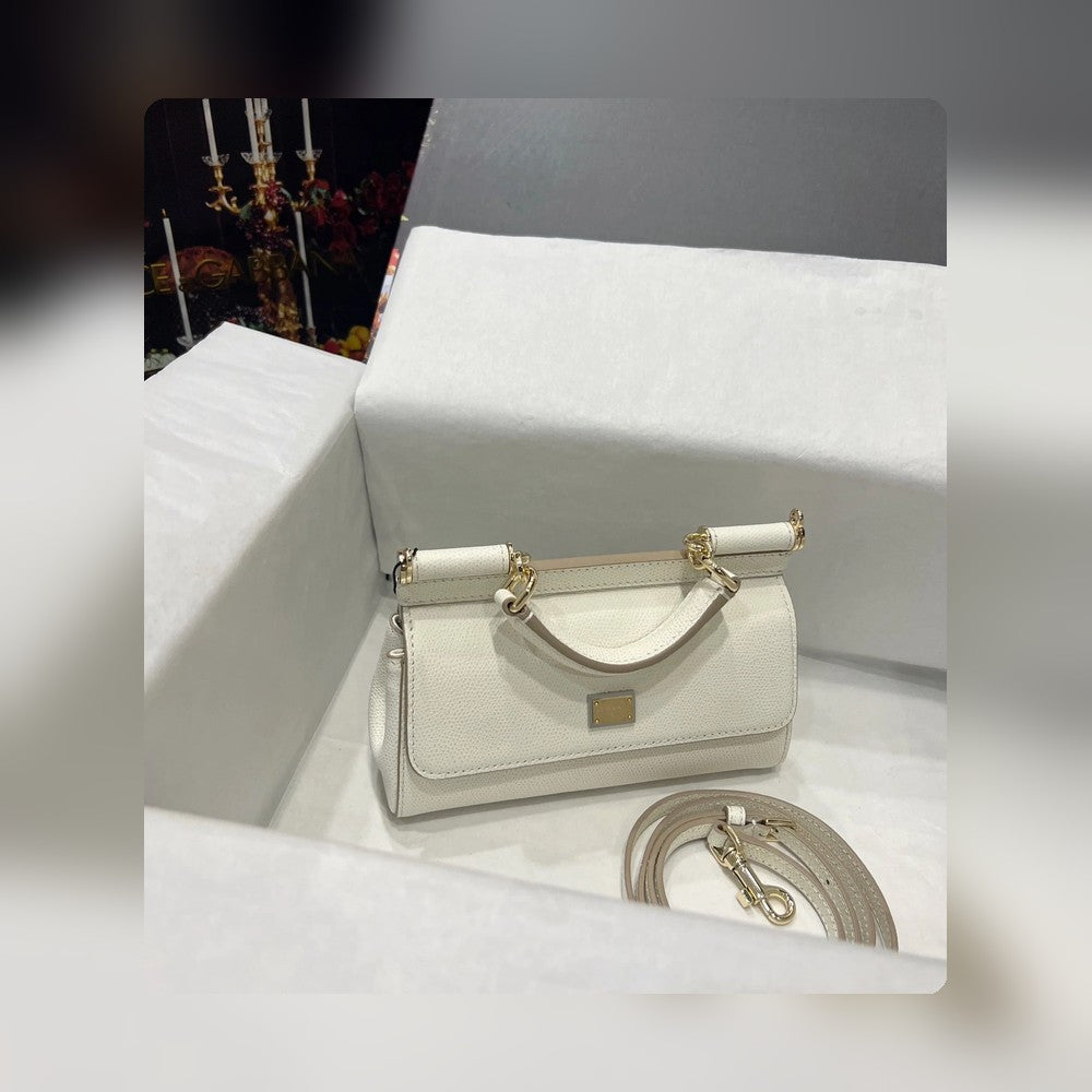 Anum Bags - Premium Luxury Goods and Accessories - AFFORDABLE LUXURY BAGS - 18813