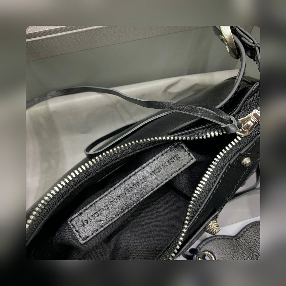 new-luxury-designer-bags-nm24309
