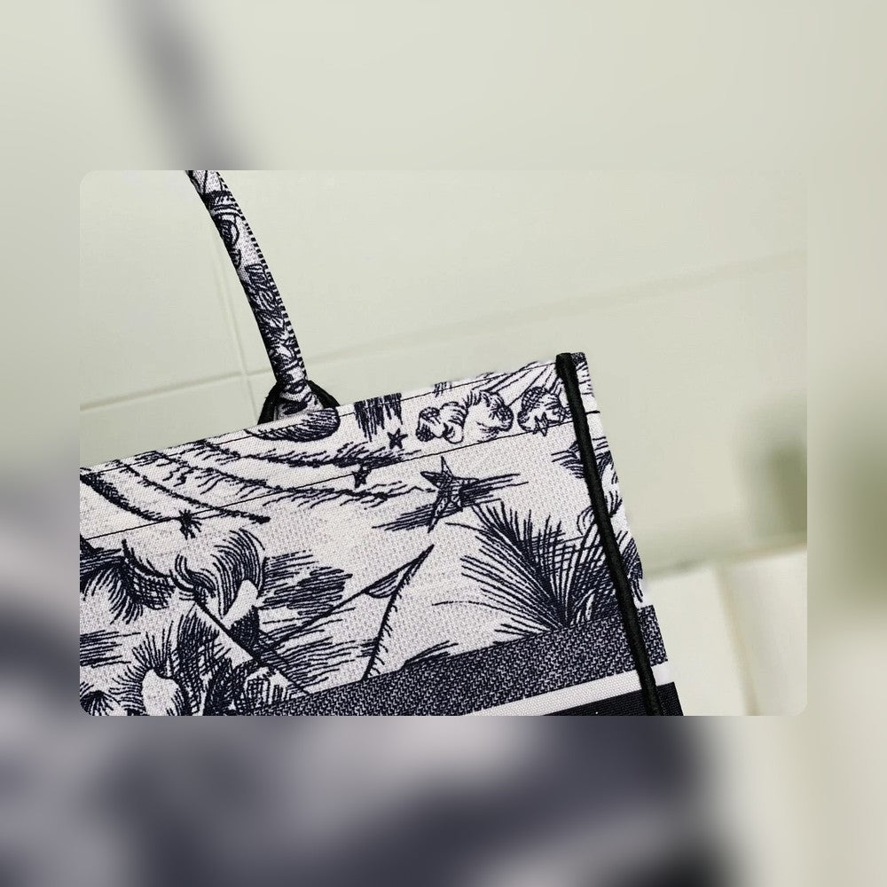 Anum Bags Detail