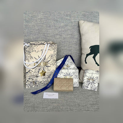 Anum Bags - Best High-End Brands in One Place - AFFORDABLE LUXURY BAGS - 19008