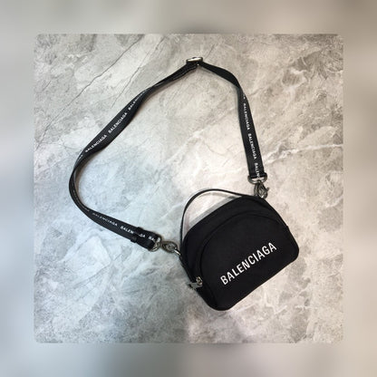 new-luxury-designer-bags-nm24488