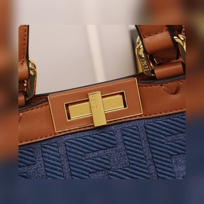 Anum Bags Detail