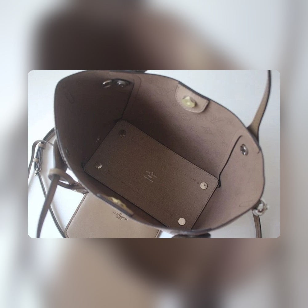 Anum Bags - Best High-End Brands in One Place - AFFORDABLE LUXURY BAGS - 16068