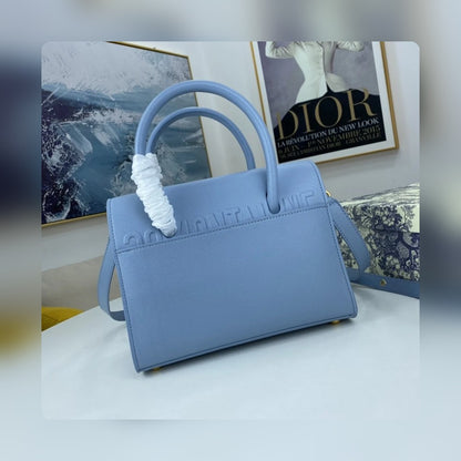 Anum Bags Detail