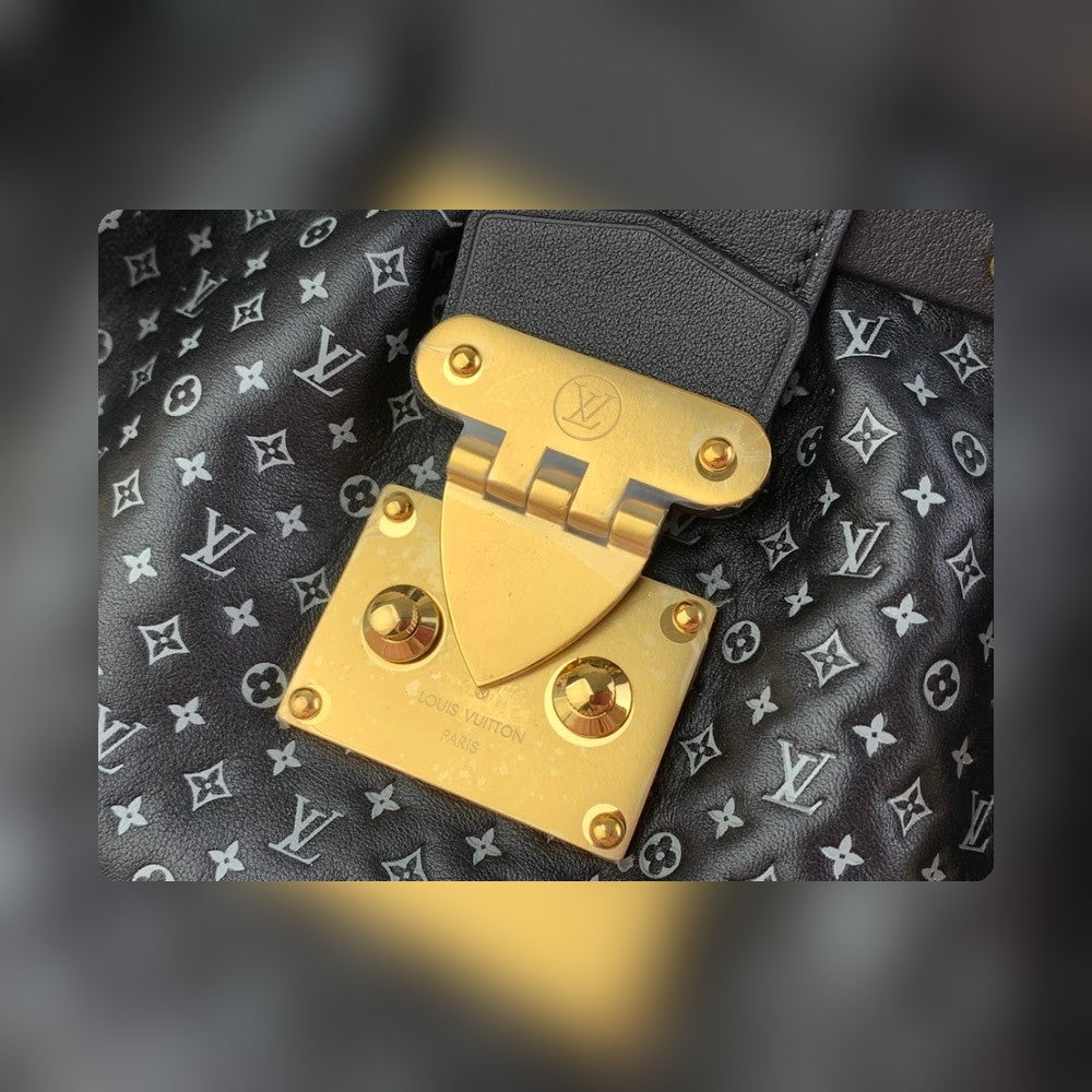 Anum Bags ln Luxury Bag --56223