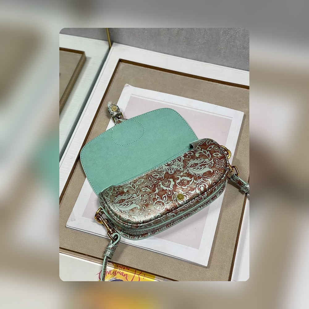 Anum Bags Detail
