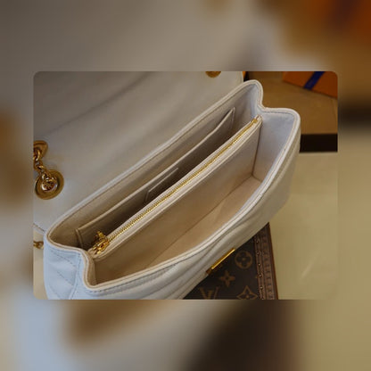 Anum Bags - Premium Luxury Goods and Accessories - AFFORDABLE LUXURY BAGS - 16889