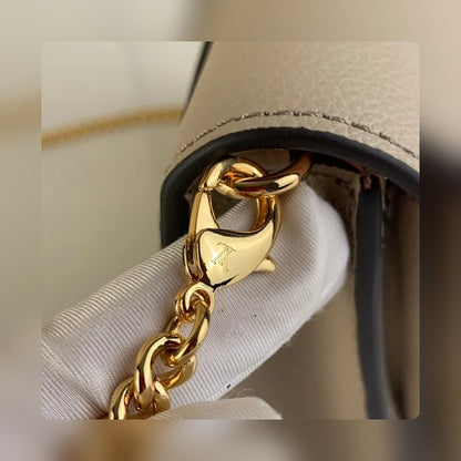 Anum Bags ln Luxury Bag --56373
