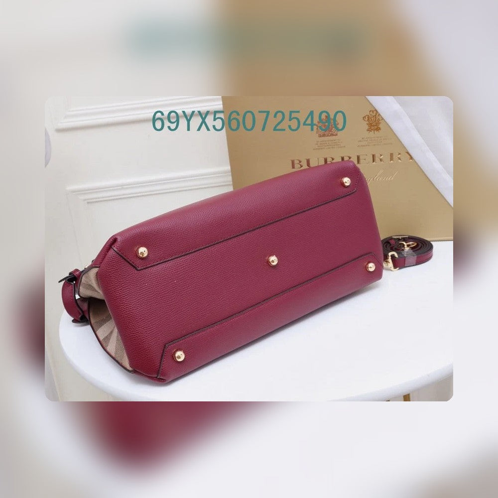 Anum Bags Detail