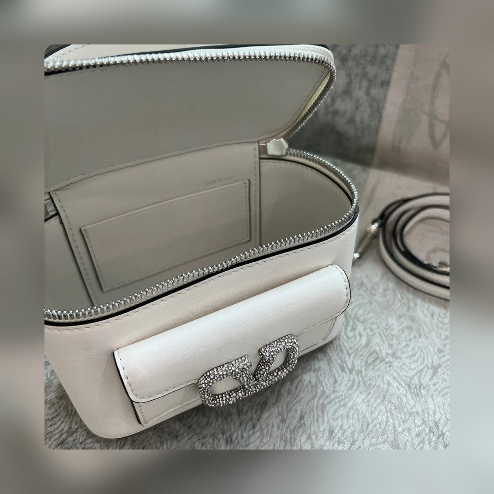 Anum Bags - Best High-End Brands in One Place - AFFORDABLE LUXURY BAGS - 14912
