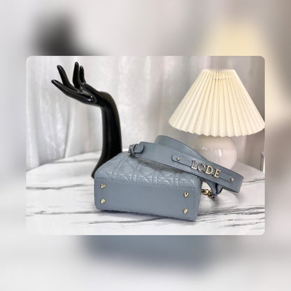 Anum Bags Detail