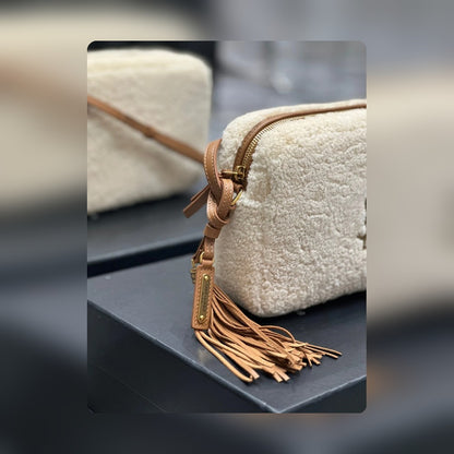 Anum Bags - High-Quality Designer Products for You - AFFORDABLE LUXURY BAGS - 15162