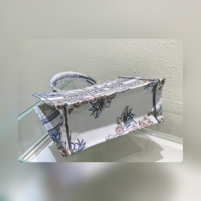 Anum Bags Detail