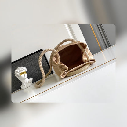 Anum Bags - High-Quality Designer Products for You - AFFORDABLE LUXURY BAGS - 14070