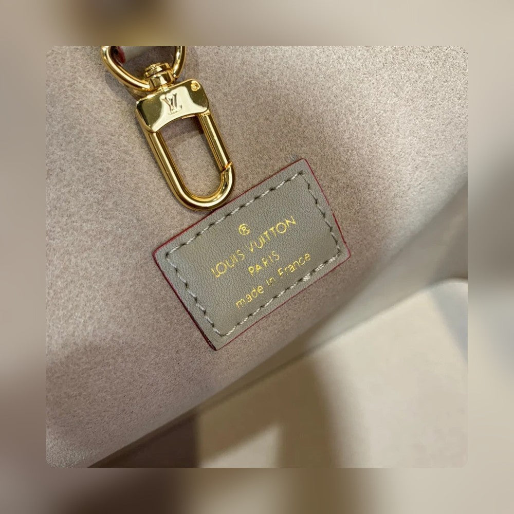 Anum Bags - High-Quality Designer Products for You - AFFORDABLE LUXURY BAGS - 16074