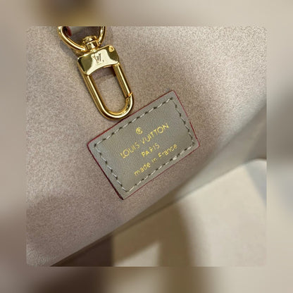 Anum Bags - High-Quality Designer Products for You - AFFORDABLE LUXURY BAGS - 16074