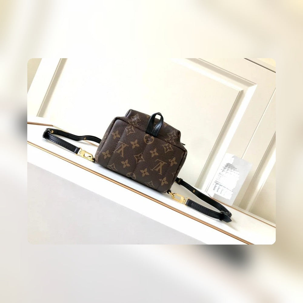 Anum Bags Detail