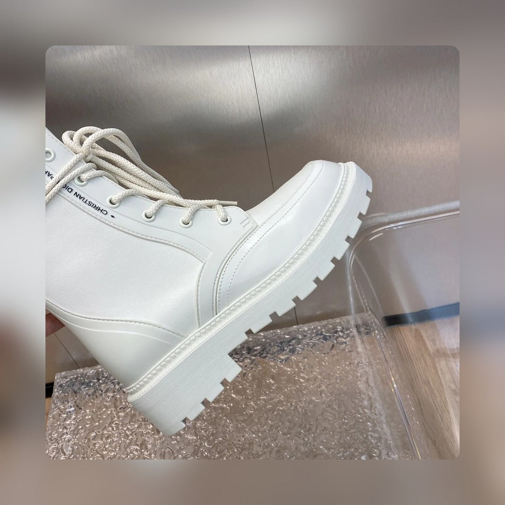 VBS D TRAP ANKLE BOOT WHITE